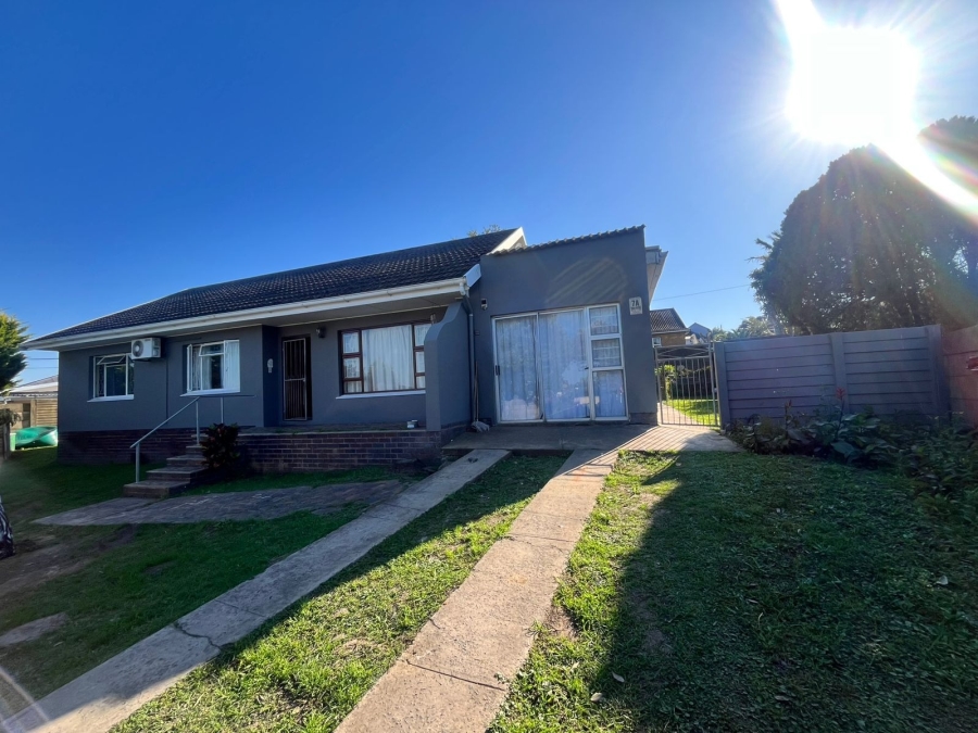 3 Bedroom Property for Sale in Cambridge West Eastern Cape